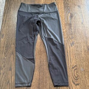 Lululemon Black Paneled Active Leggings